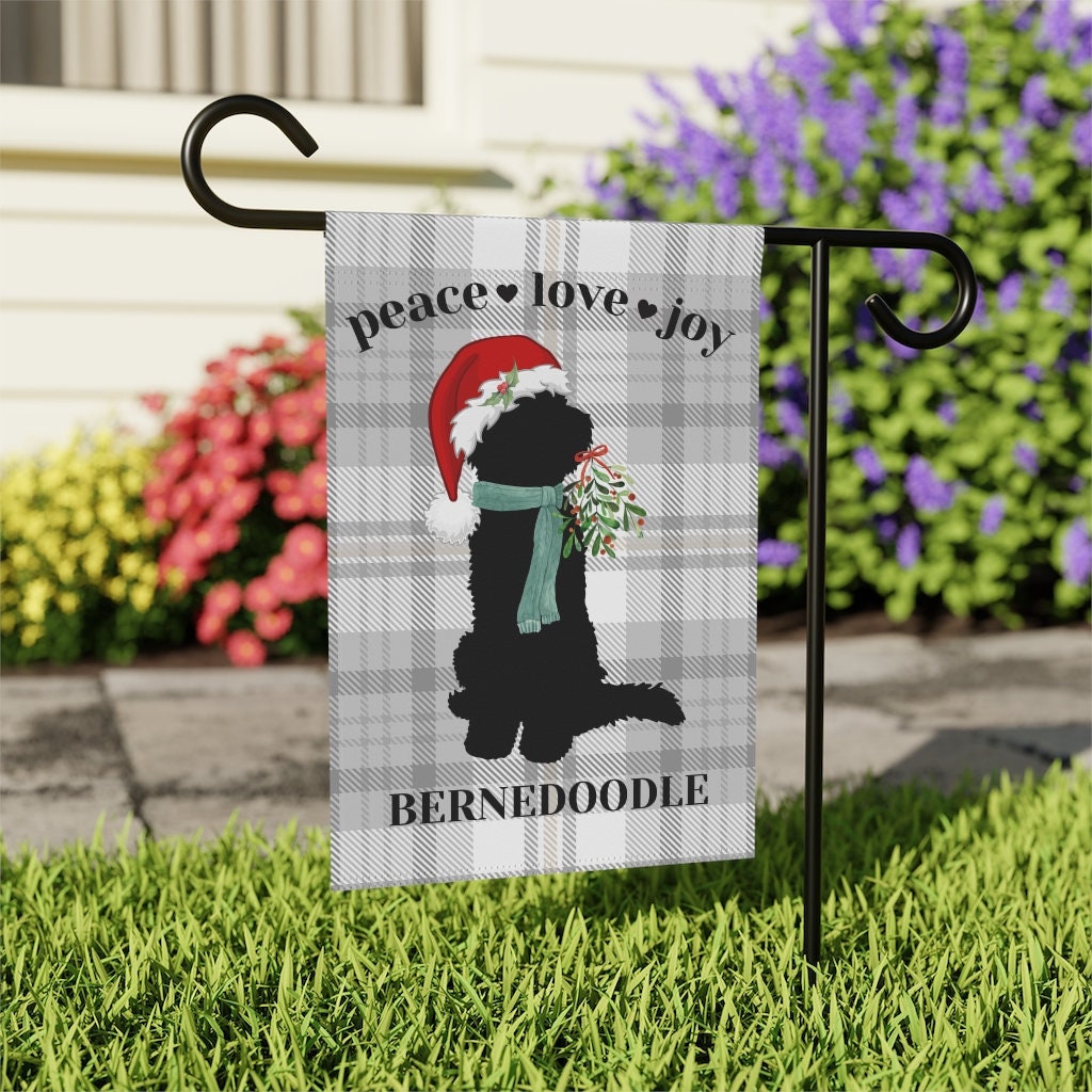 Bernedoodle Dog Christmas Flag - Holiday Gift Idea for Bernedoodle Mom or Dad Owner, Bernedoodle Home Garden Decor, Stand Not Incl