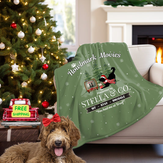 Personalized Doodle Dog Christmas Blanket - Funny "howlmark" Movies Doodle Mom Gift, Cozy Sherpa Fleece Dog Lover Blanket Gift